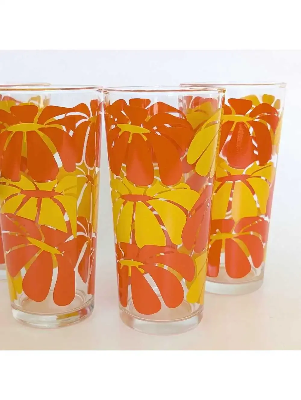 Groovy Vintage Glassware Set with Orange & Yellow Daisies